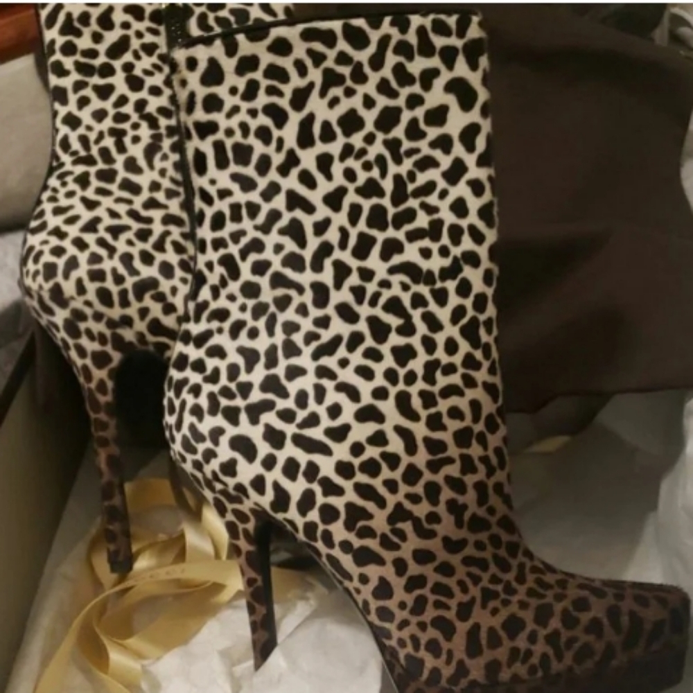 Gucci animal print pony hair platform bootie - Picture 3 of 13
